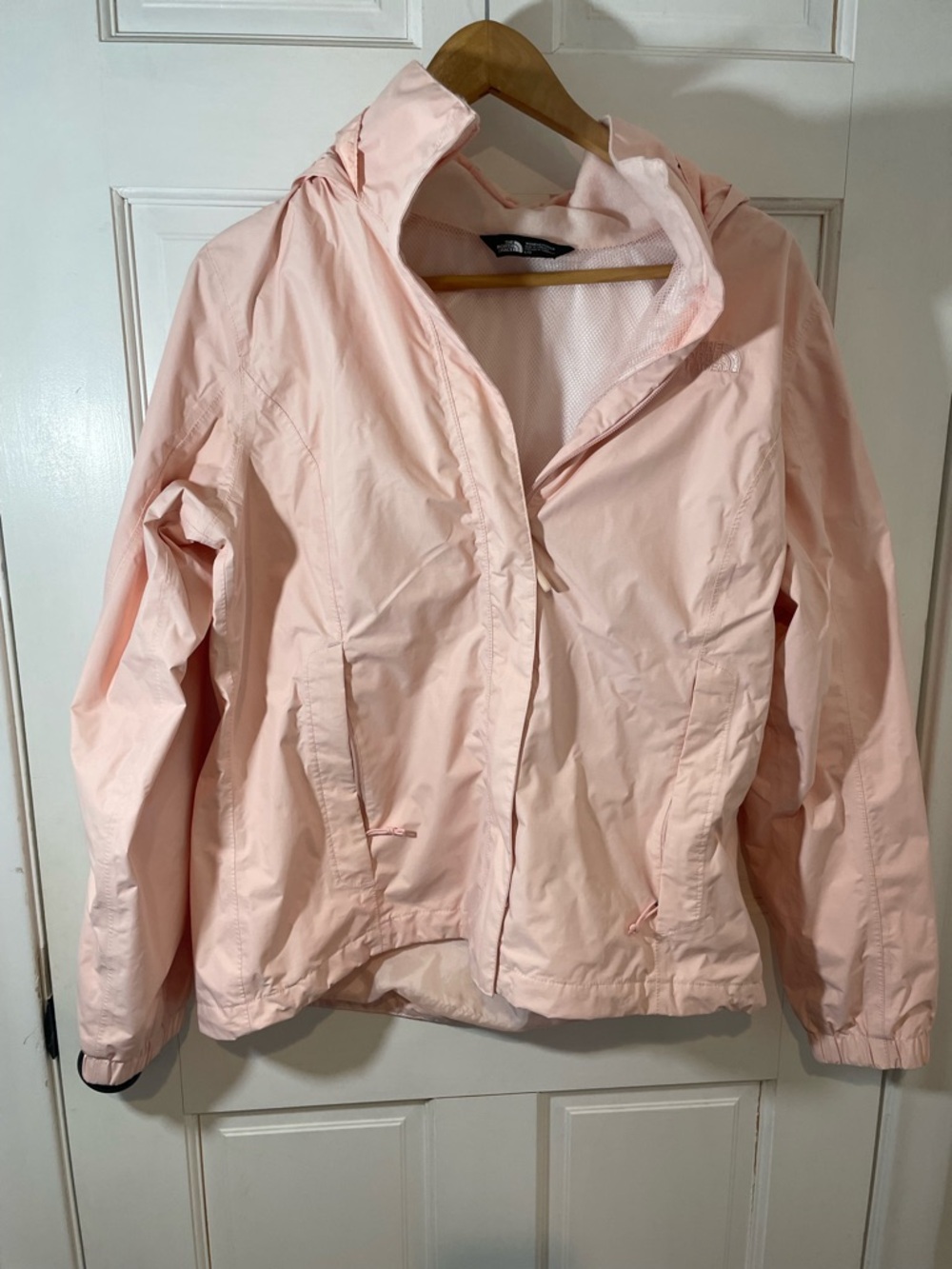 Light Pink The North Face Women's Resolve 2 rain Jacket size L